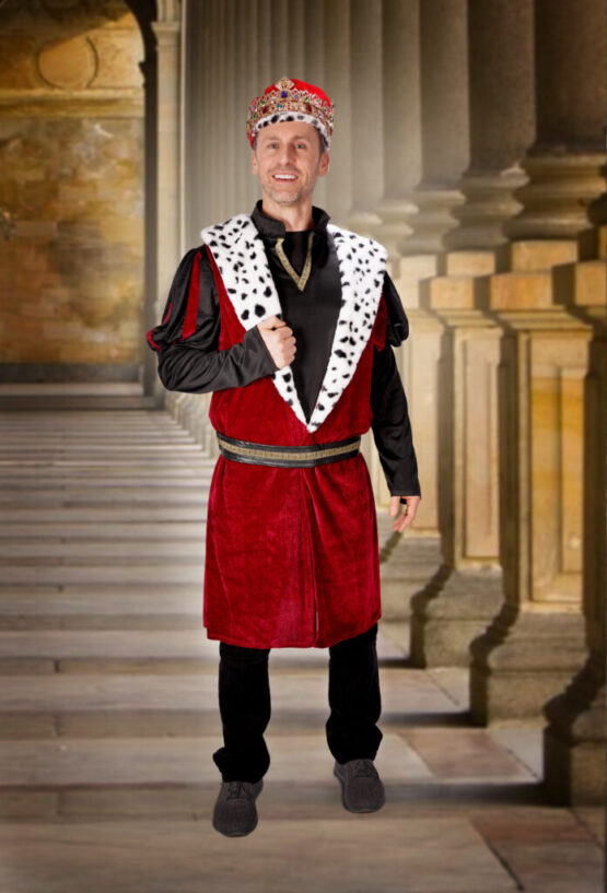 2672 - Royal King coat with fur trim