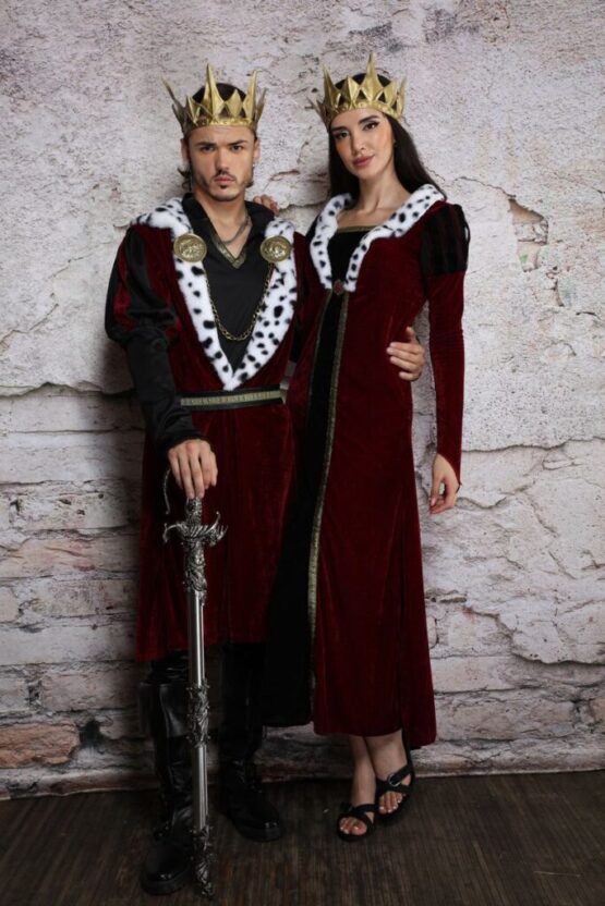 2672 - Royal King coat with faux fur trim, crown included - Image 3