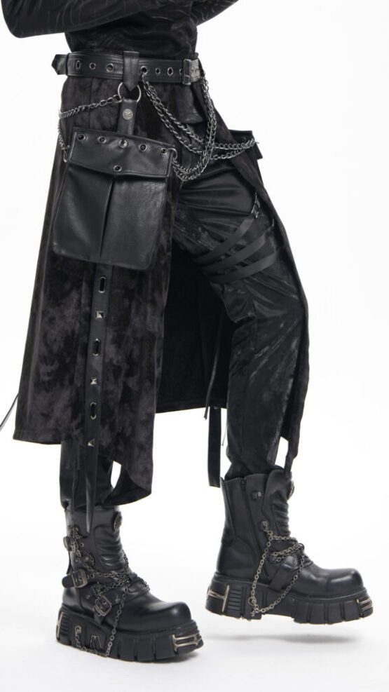SKT228 - Belted kilt with chain and side bags - Image 2