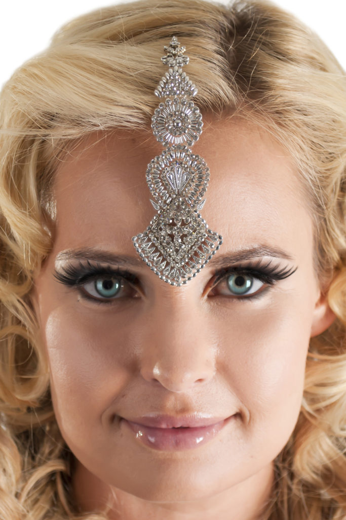 1246 - Large Teardrop Bindi - Image 3