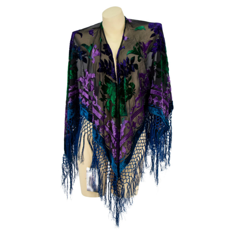 1772 - Open Poncho - Non-Beaded - Image 17