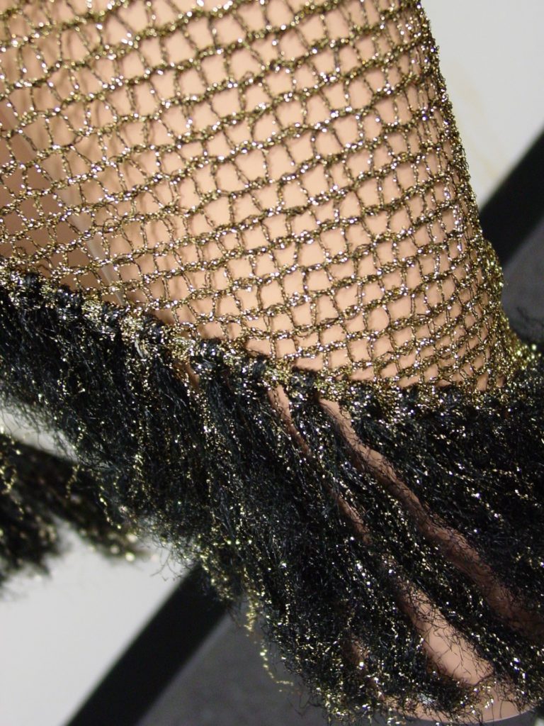 2065 - Triangle Lurex Scarf - Image 5