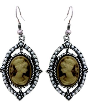 23448 - bg vintage cameo earring