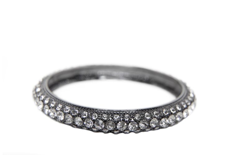 40010 - 3 Row Rhinestone Metal Bangle - Image 3
