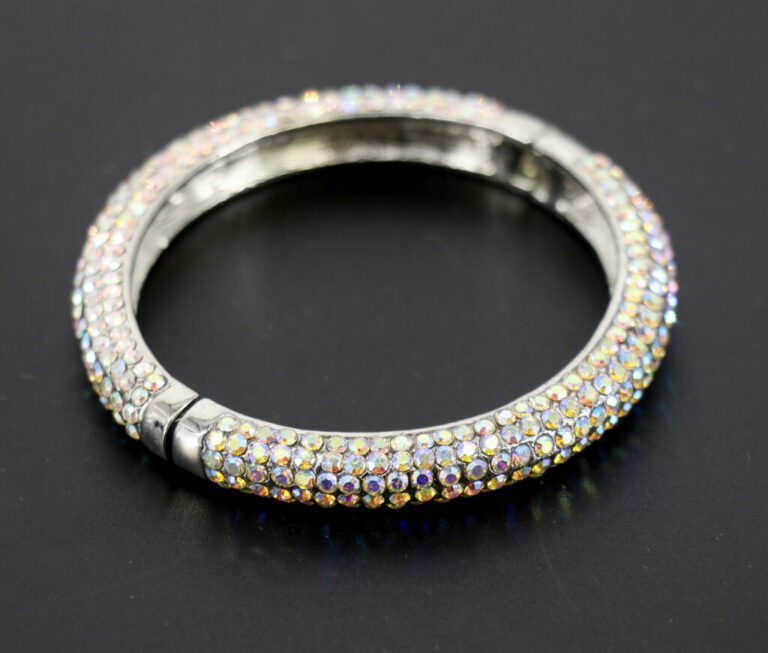 40318 - Rhinestone Hinged Bangle - Image 6