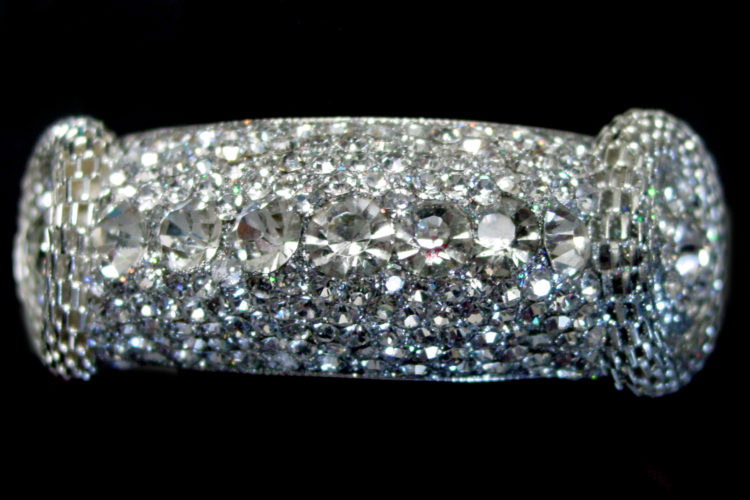 40402 - Rhinestone Bangle Large - Image 3