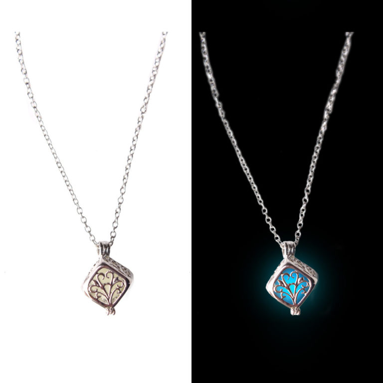 68101 - Glow in the Dark Necklace - Blue