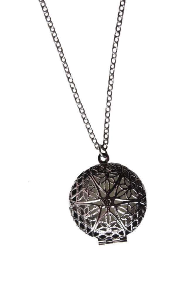 68106 - Necklace - Glow in the Dark - Image 4