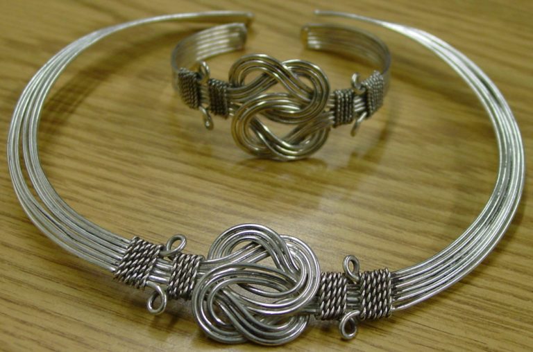 8385 - Celtic Knot Choker - Image 3