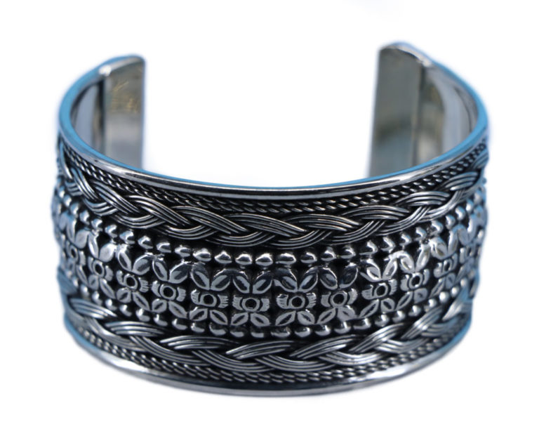 8397 - Legendary Cuff