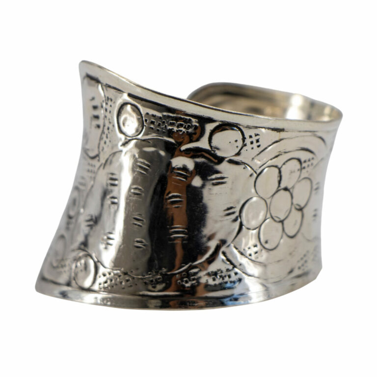8398 - Open Cuff Engraved - Image 3