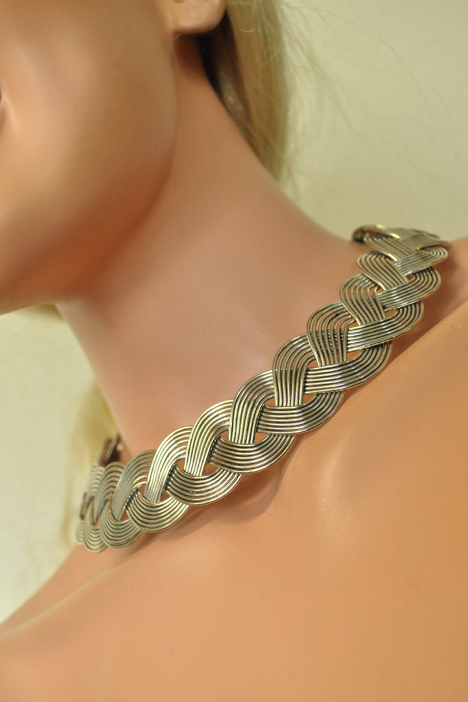 8400 - Celtic Wave Necklace - Image 2