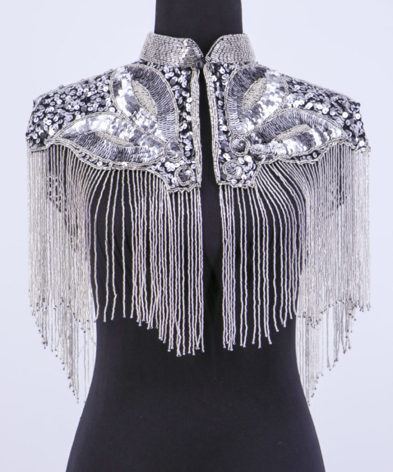 8890 - Beaded Scarf with Collar - Silver - Image 2