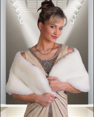 8909 - Flapper faux fur cape