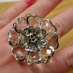 LFR45902 - Crystal Heart stretch ring - Gold