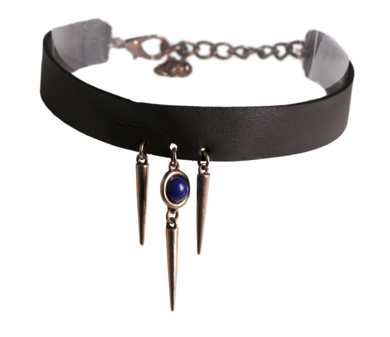 M03725 - Leatherette Choker with Spike - Image 3