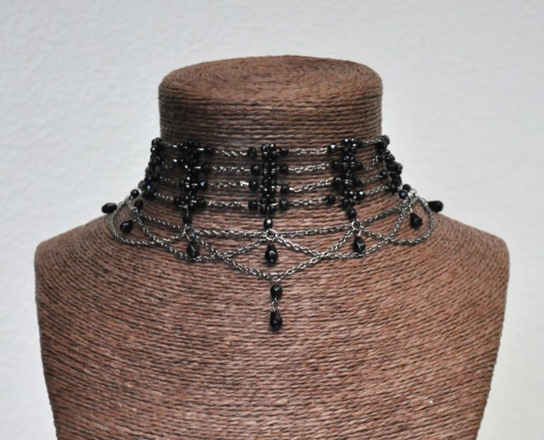 NC157 - Victorian Choker - Image 3