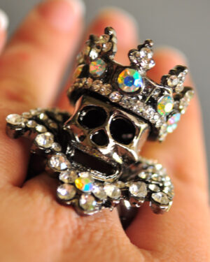 R1229 - Skeleton with Crown Ring