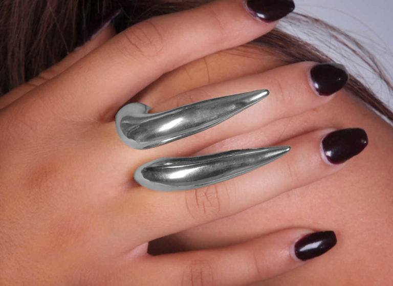 YR1172 - Ring with Horn Shape - Image 4
