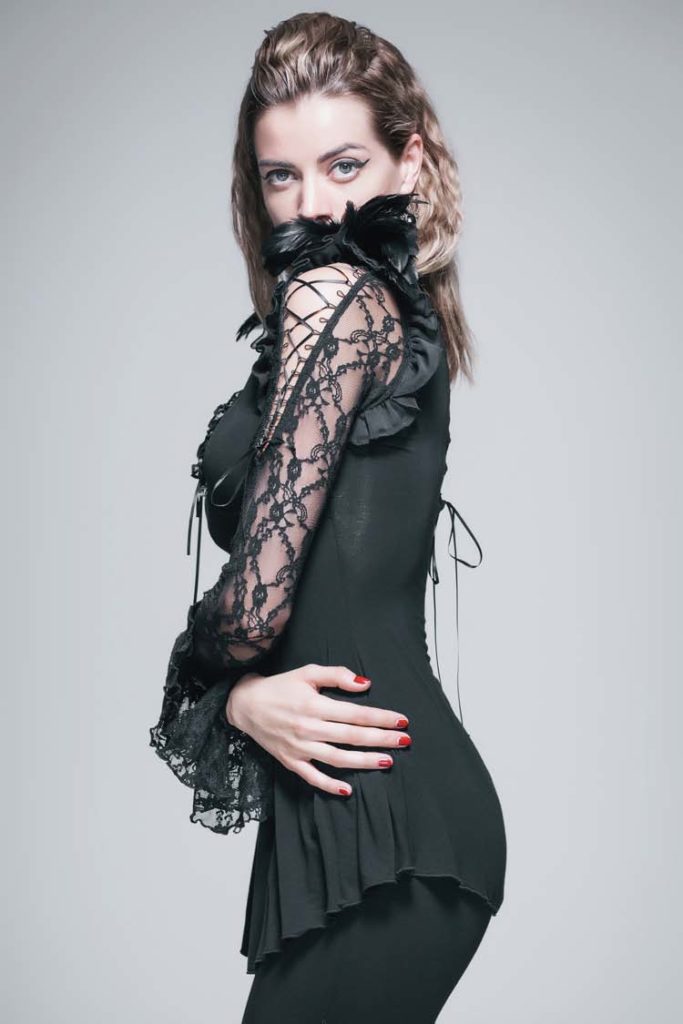 TT21 - Long Sleeves vintage look lace top - Image 6