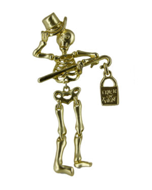 P896 - Brooch Skull