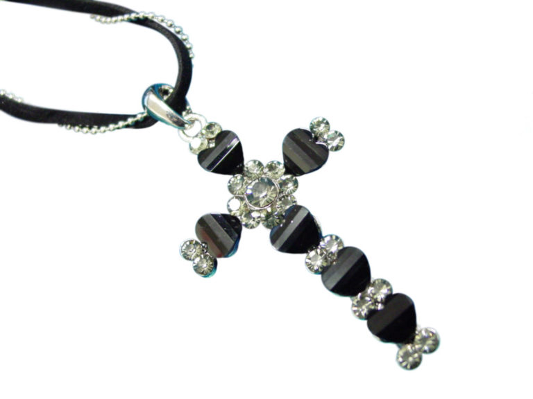 53212 - Heart Cross Necklace with chain and band