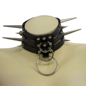 NK3002 - 3 Ring Choker with Spikes