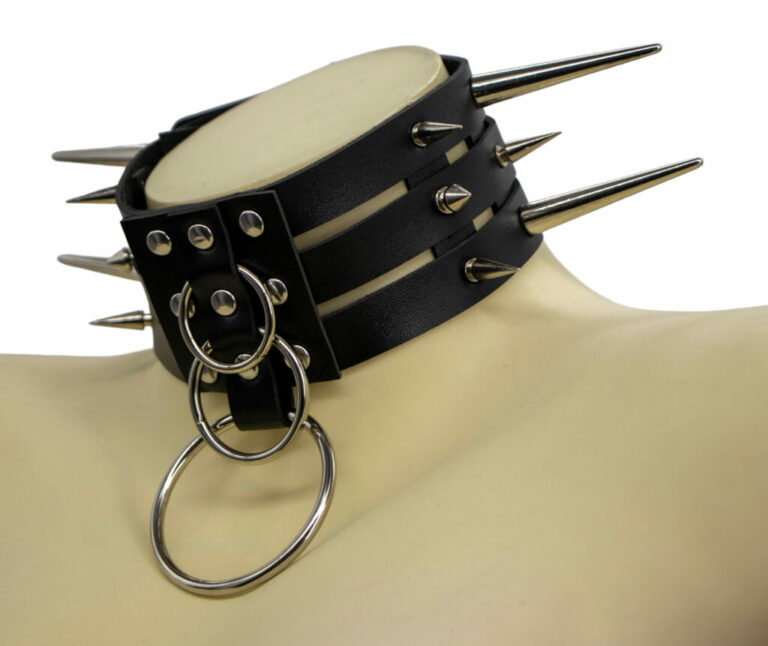 NK3002 - 3 Ring Choker with Spikes - Image 2