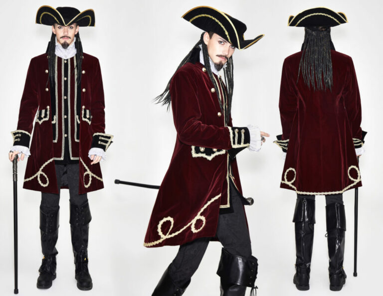 CT95 - Two-piece Red Pirate Set: Jacket and Vest - Image 28