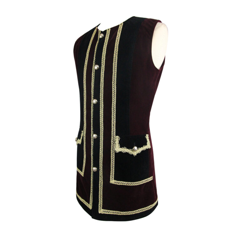 CT95 - Two-piece Red Pirate Set: Jacket and Vest - Image 19
