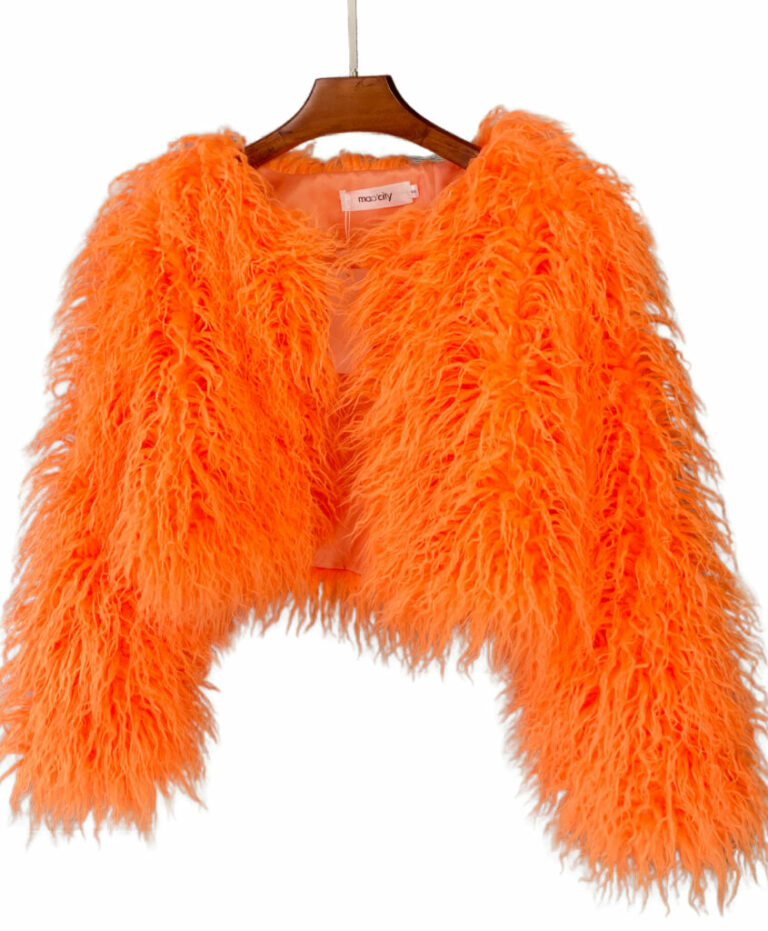 2568 - Faux Fur Crop Jacket with lining - Image 12