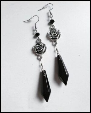 55497 - Rose Bud with Black Stone Earrings....