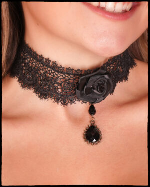 68716 - Victorian black lace rose choker