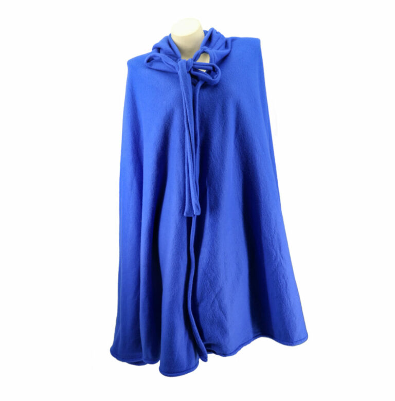 8493 - Cape / Cloak with hood, fleece fabric - Image 23