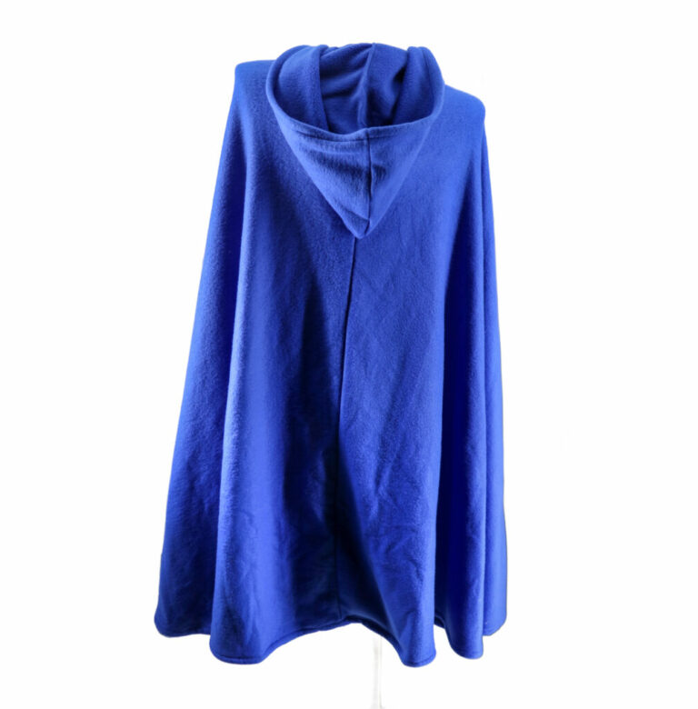 8493 - Cape / Cloak with hood, fleece fabric - Image 22