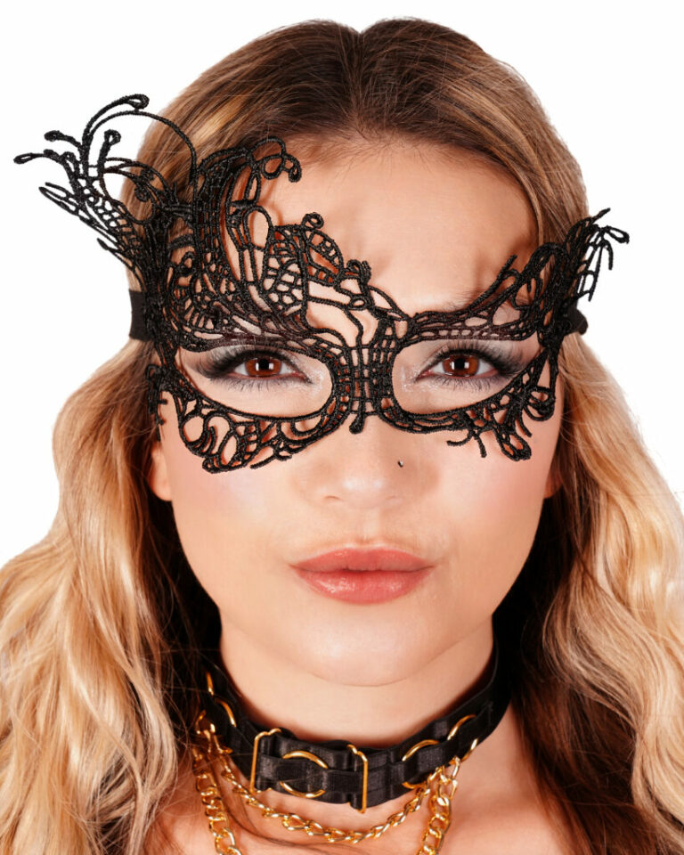 63334 - Black enchanting lace mask