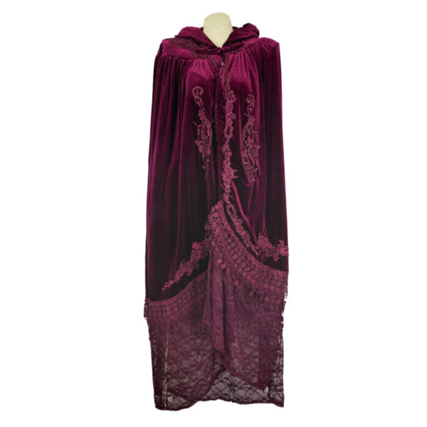 8479 - Victorian Cape with Lace - Image 16