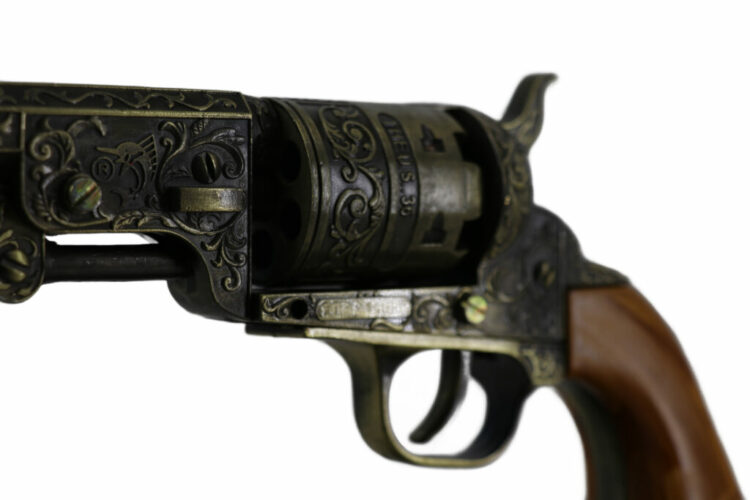 G1851 - 13.5" Decorative Antique Revolver Gun w/display - Image 3