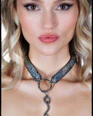 BZ07 - Snake pendant choker