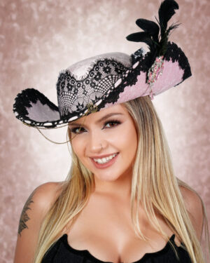 69591 - Pirate Hat with Feather and Accessories