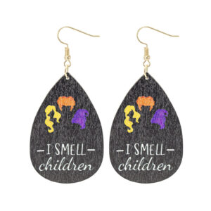 28620 - g witches teardrop earring