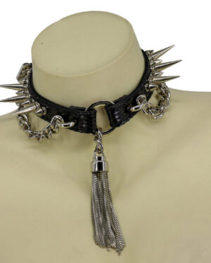 BZ11 - Blue choker with spike and moth closure