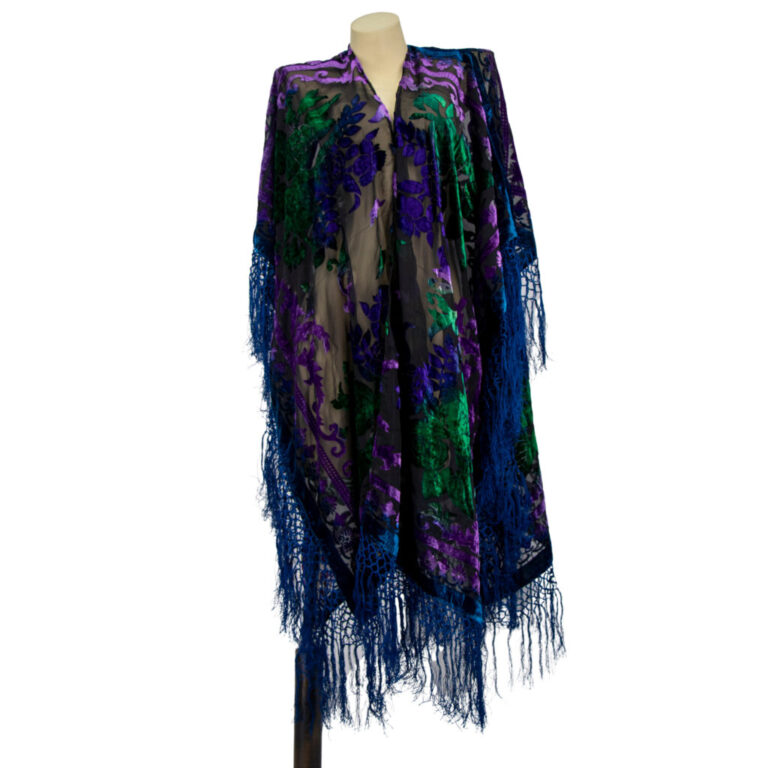 1821 - Velvet Kaftan, Blue Multi