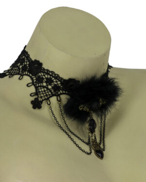 68672 - Victorian puff lace choker with chain and heart gem