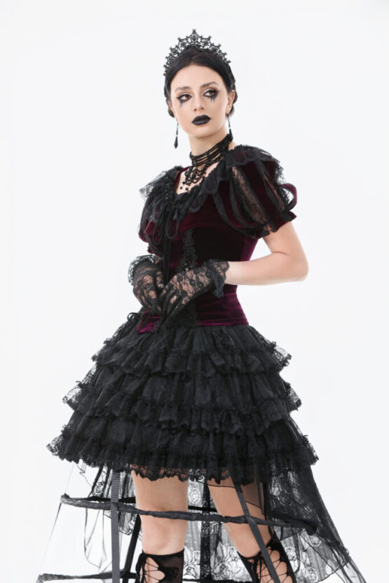 BW165 - Gothic princess capelet - Image 3