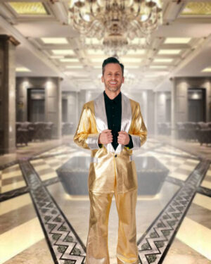 4219 - Gold rock star retro suit
